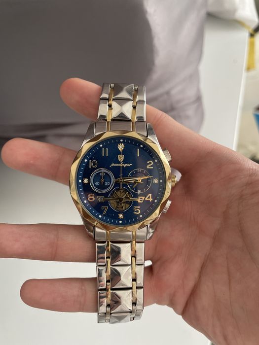 Часы от бренда poedagar