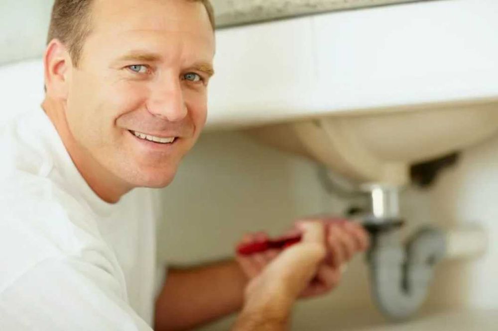 Сантехник недорого, установка раковины, смесителя унитаза, чистка труб