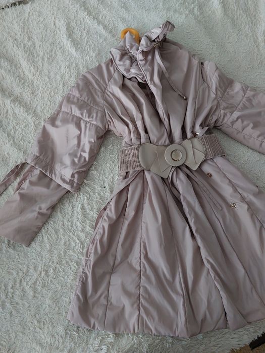 Продам плащ 7000