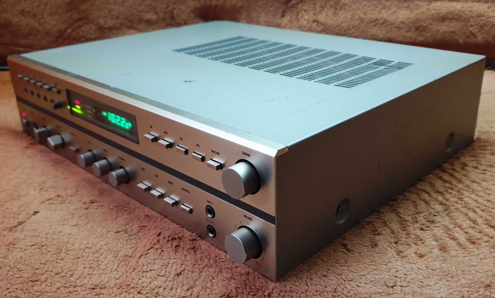 Dual CR-1730 amplituner vintage 2X55W