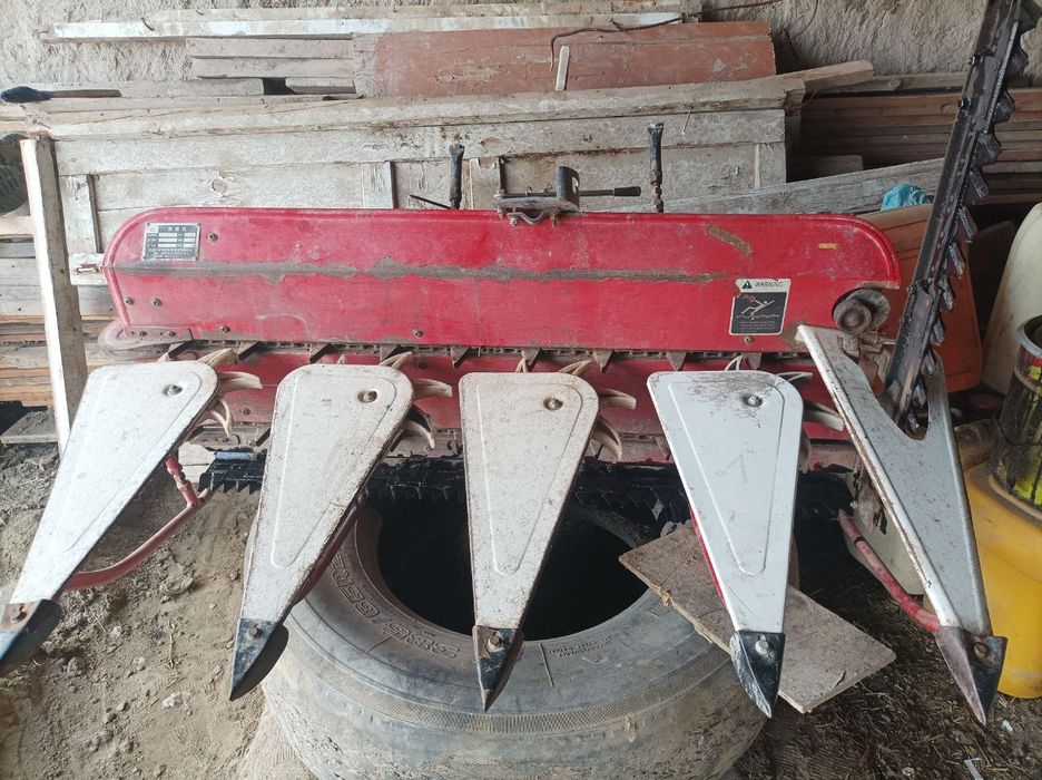 Mini jatka zoʻr xolatda