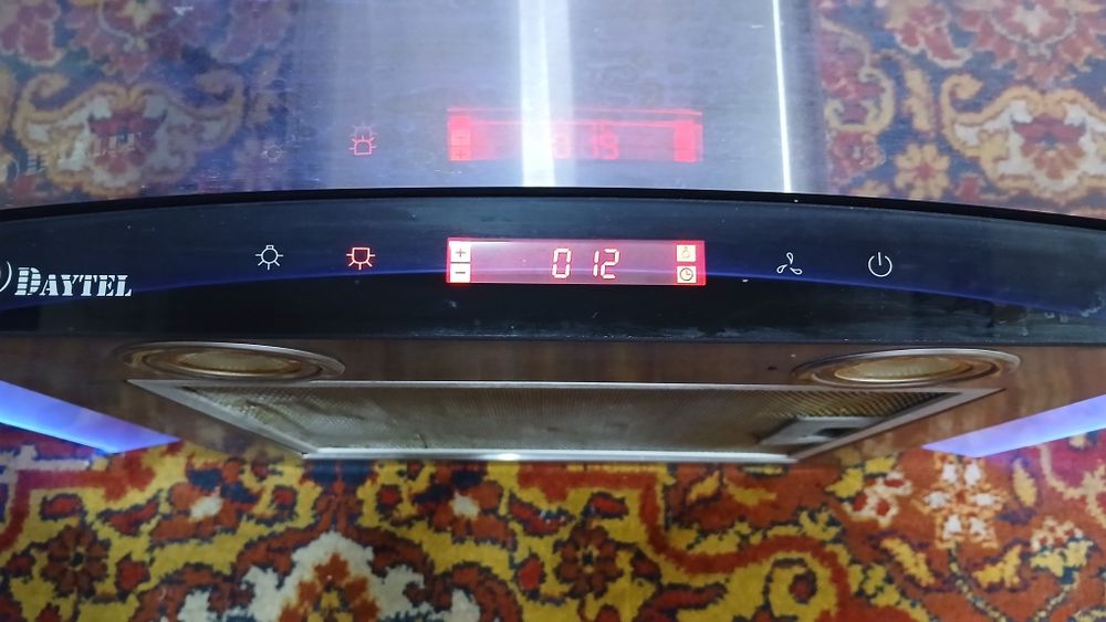 Срочно! Вытяжка  "DAYTEL" QD60E-G6L120L3