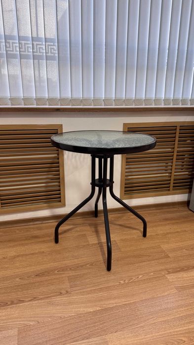 Столик журнальный, современный