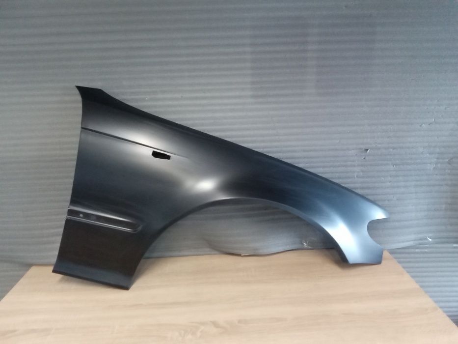 Aripa fata stanga/dreapta BMW seria 3 E46 Facelift 2002-2005