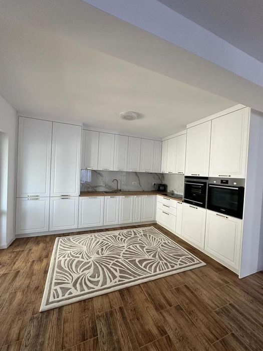 Casa de închiriat  in Ipotesti,Lisaura