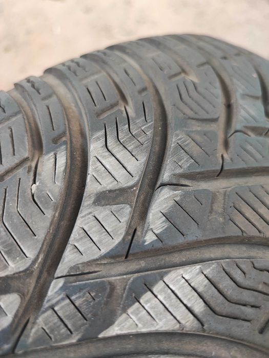 Зимни гуми 205/60R16 92H BF GOODRICH - 2 броя