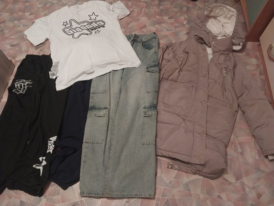 Продам пакет вещей на девушку