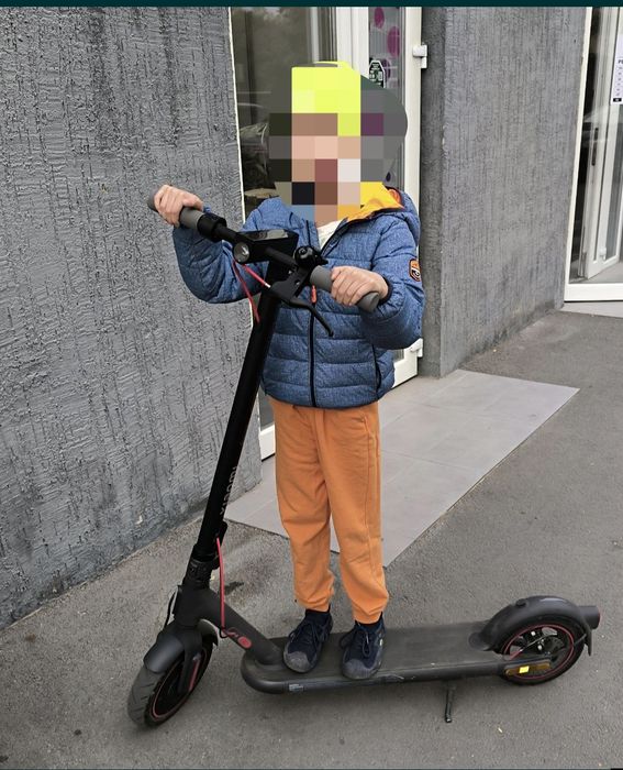 Самокат Xiaomi 4 pro