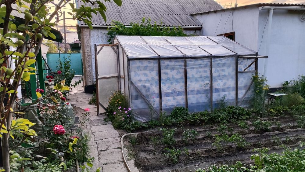 Продам дом в хорошем районе