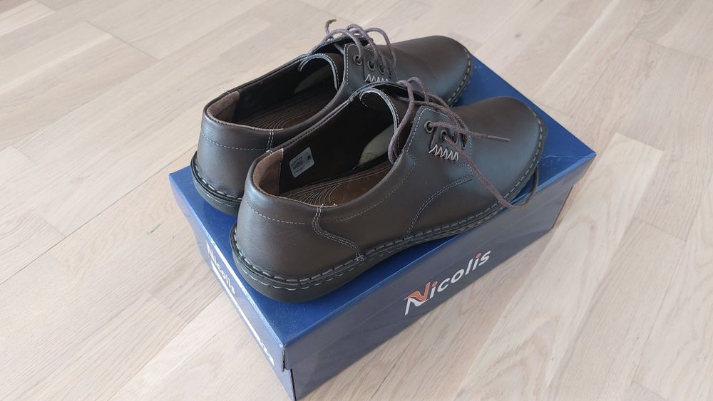 Pantofi piele 43
