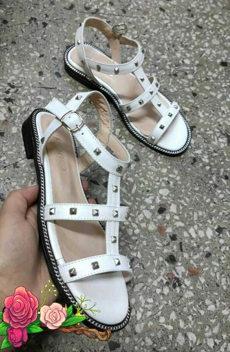 Кожаные босоножки Valentino 36разм., Турция!