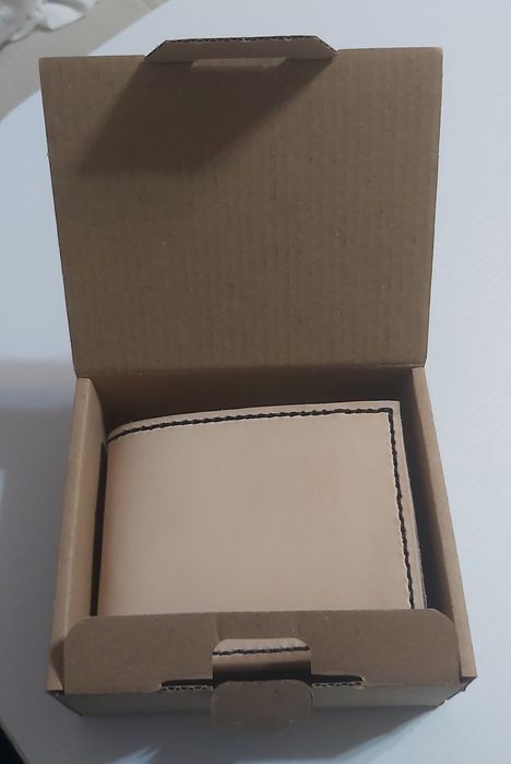 Портфейл от естествена ко а