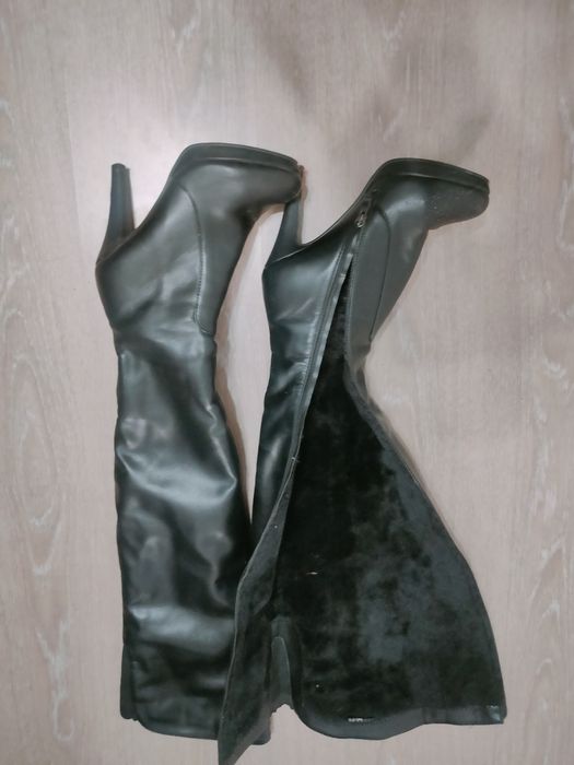 Женские сапоги длинные