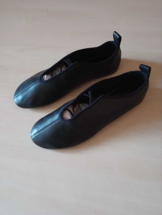 Нови балеринки Massimo Dutti