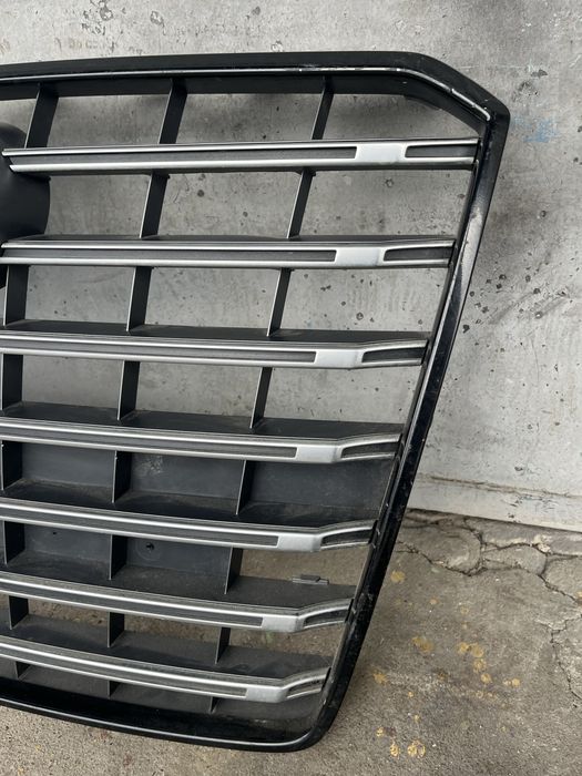 Решетка за Audi A8 S8 D4 Matrix Facelift
