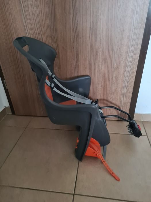 Vând scaun bicicleta copii