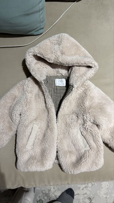 Шубка zara на 3-4 года