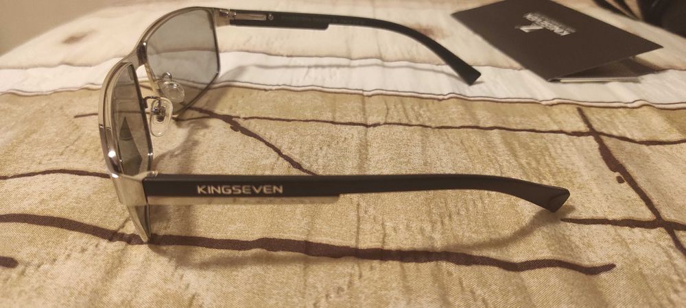 Слънчеви поляризирани очила