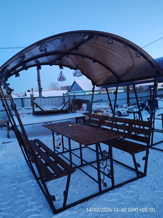 Новые беседки уличные.