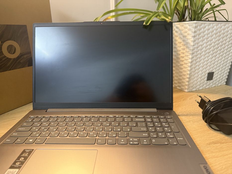 Ноутбук Lenovo Ideapad 3