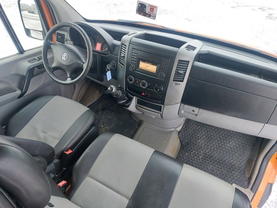 Vw Crafter // An 2013 // Mixta  //Model Mediu //