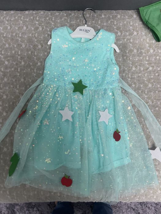 Красивое платье размер 86-92