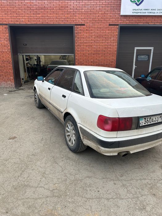 Audi 80 b4 1992г