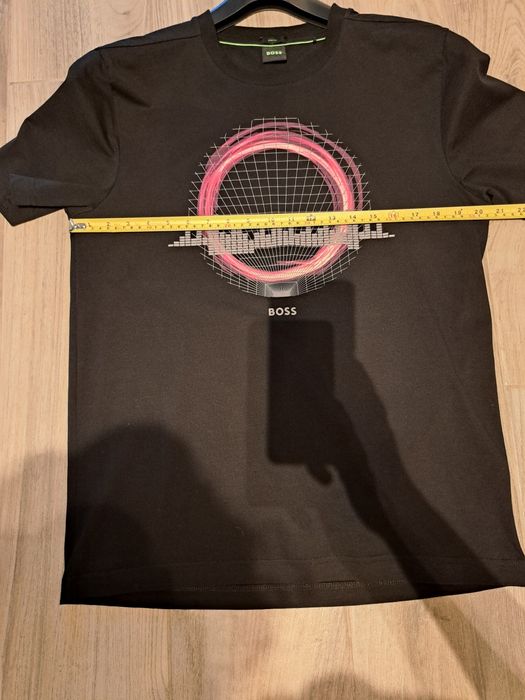 Boss мъжка тениска размер М