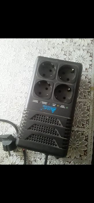 Стабилизатор напряжени