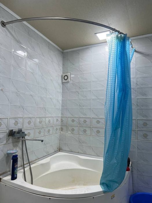 Квартира сотилади