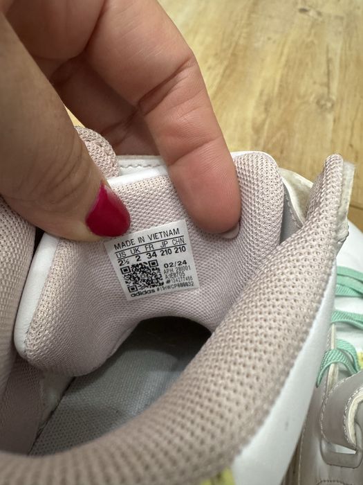 Adidas gheata fetite