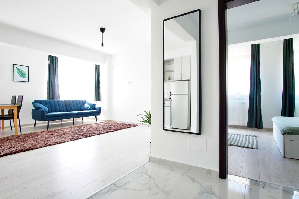 Închiriez apartament 2 camere Brown Luxury