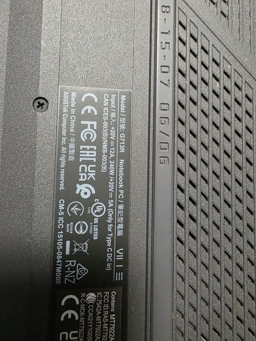 Laptop Asus ROG G713