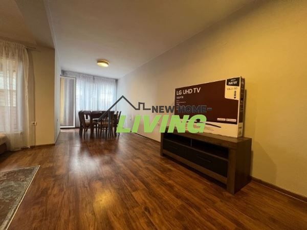 Продава се Тристаен апартамент в Пловдив, Каменица 1 - 130 кв.м за 1531 €/кв.м - Снимка #2