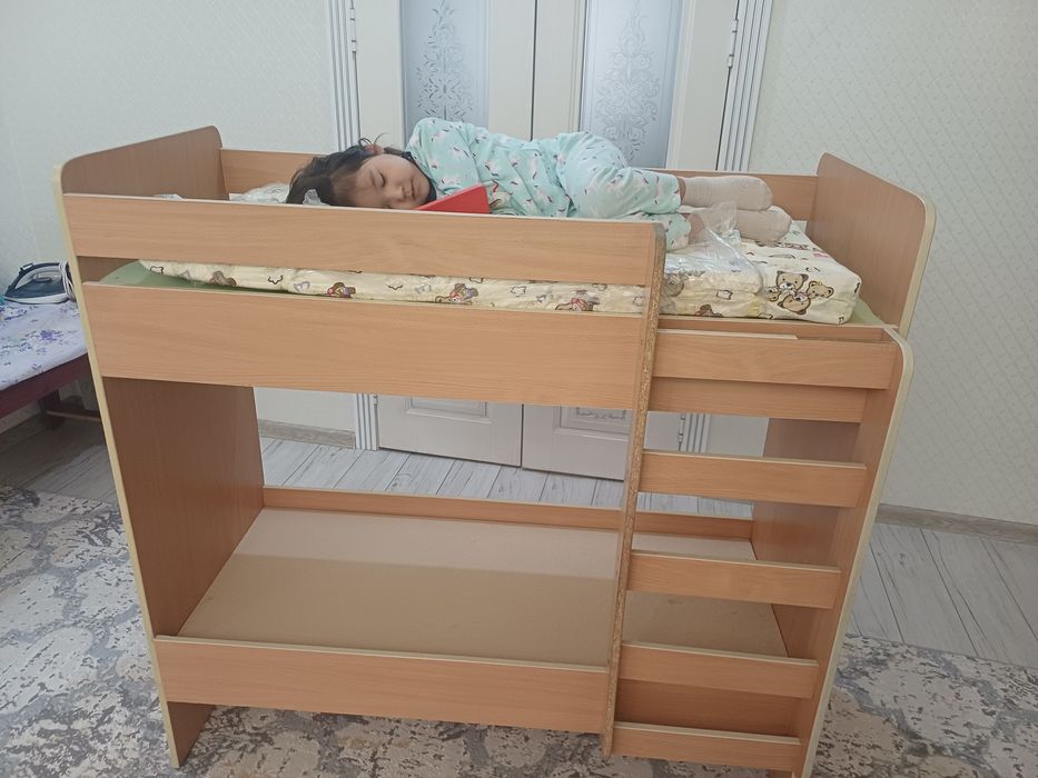 Двухместный детский кровать