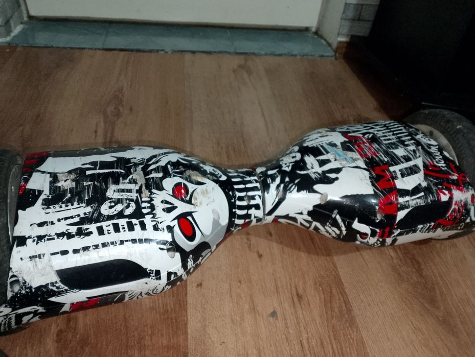 Hoverboard aproape nou [prețul este negociabil]