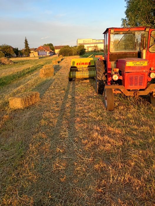Vând tractor u445