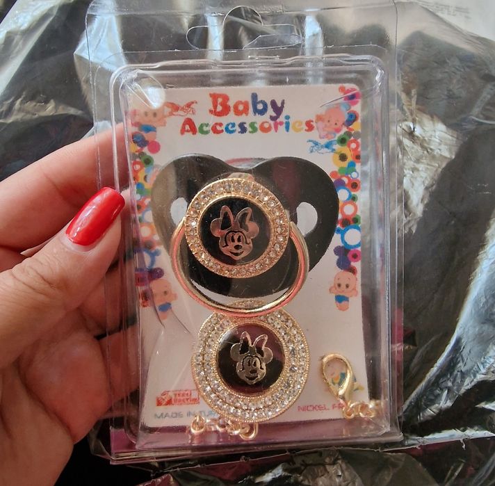 Suzete bebeluși Hugo Boss , Versace , Armani