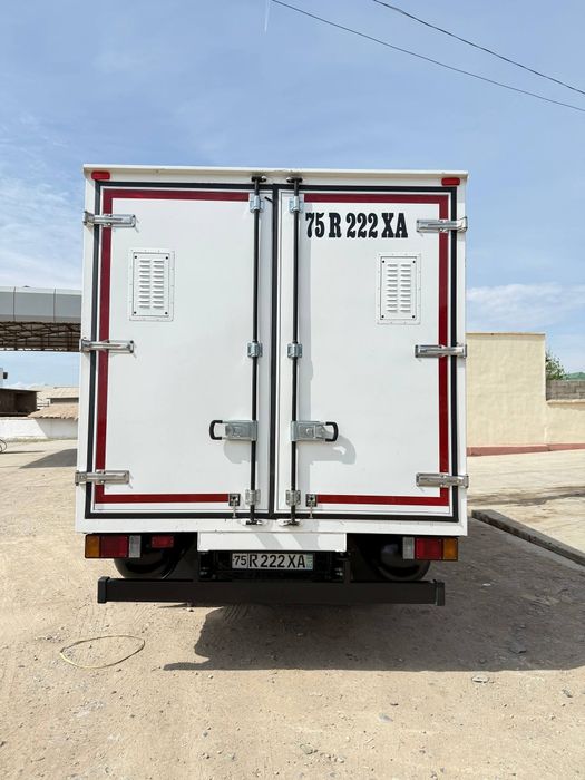 Isuzu  sng 2025 yil