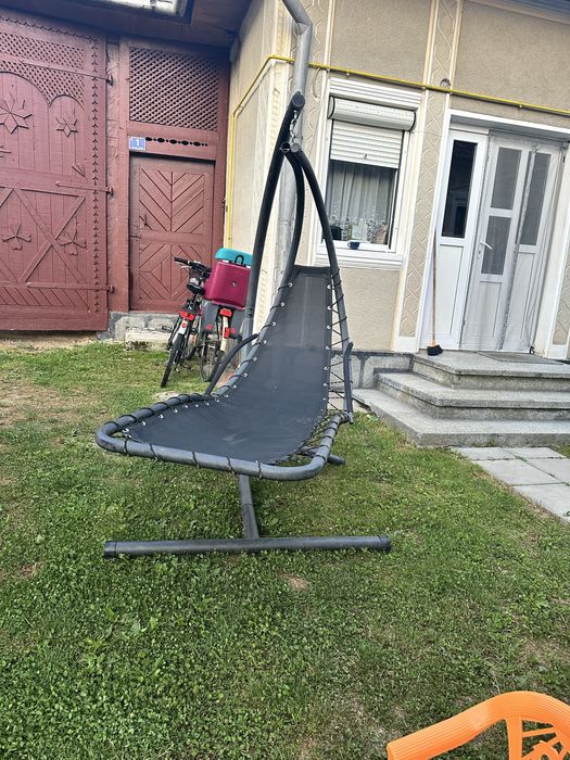 Sezlong suspendat