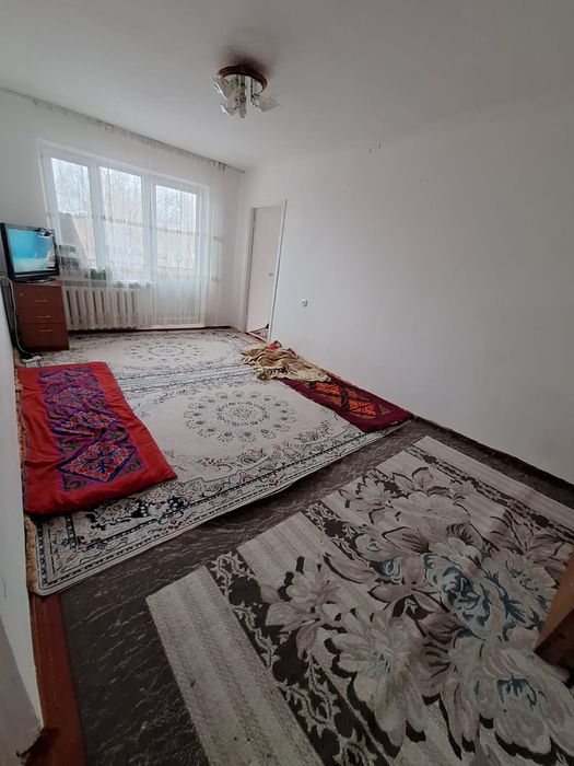 Срочно продаётся 2х комнатная квартира