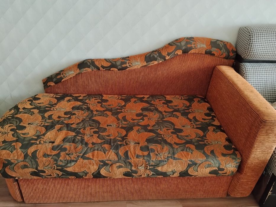Продам детский диван