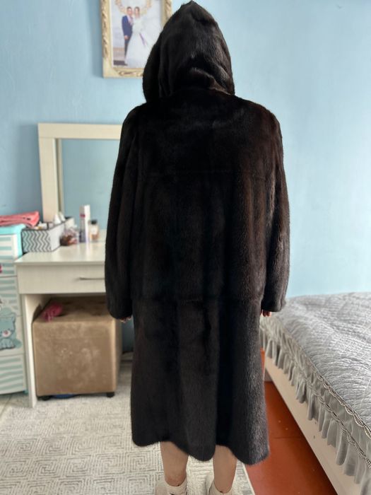 Шуба норкавая,новая