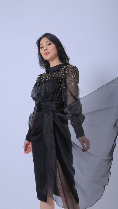 вечернее платье с камнями