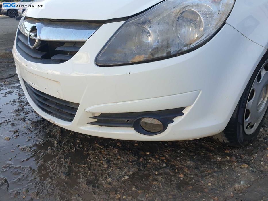 Bara Spoiler Fata cu Grila FARA Emblema si Grile Proiectoare cu Defect Opel Corsa D 2006 - 2014 Culoare Y474 [C9809] [C9810]