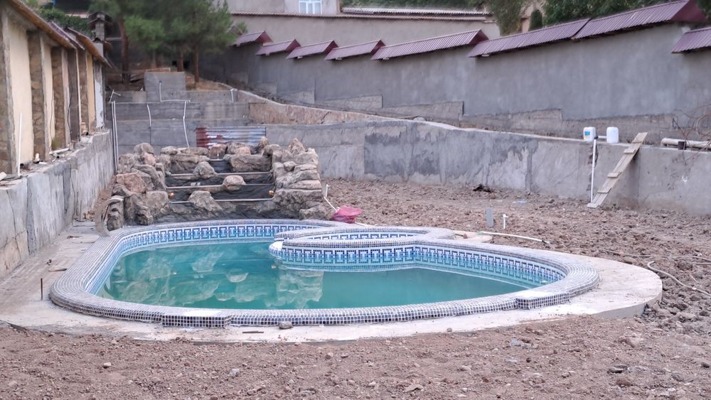 Пруд водопад бассейн фонтаны ручей строительство