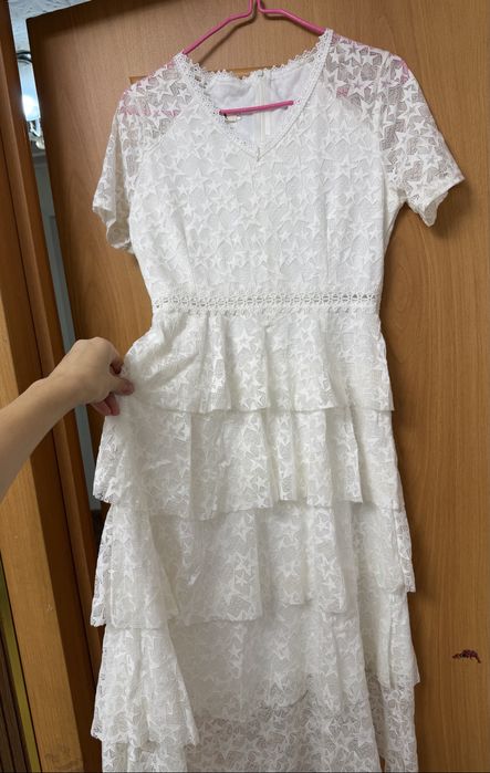 Продам белое платье