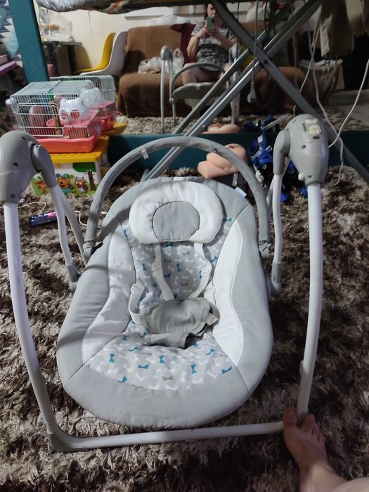 Детский шезлонг-качалка