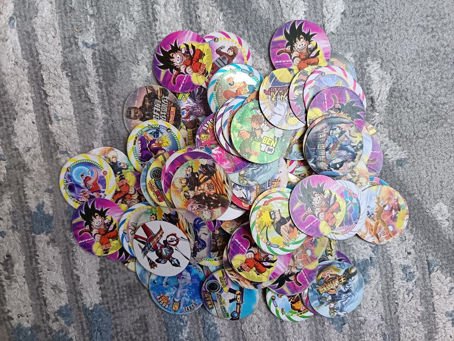 Продам фишки. Около 2000 шт