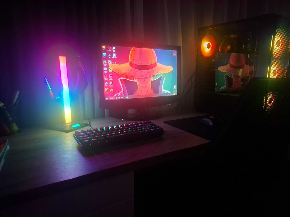 Pc de gamingg de vanzaree!!!